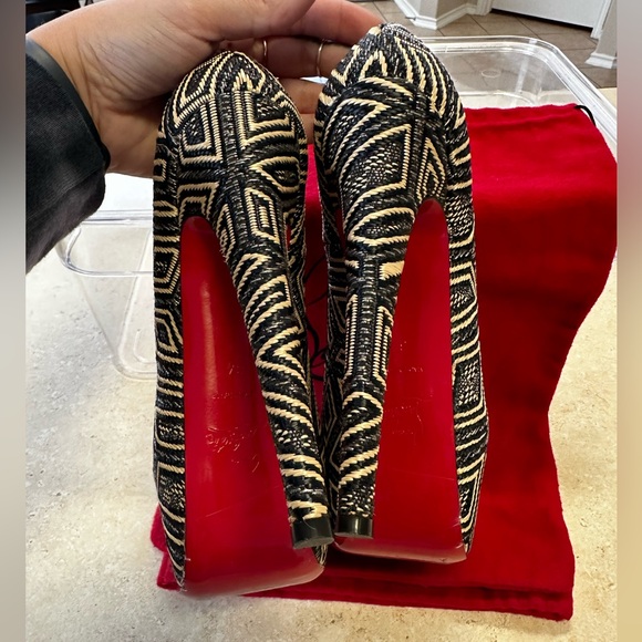 Christian Louboutin Panama 160 Platform Heels Sz 37 Daffodile Aztec Limited Ed - Picture 3 of 10